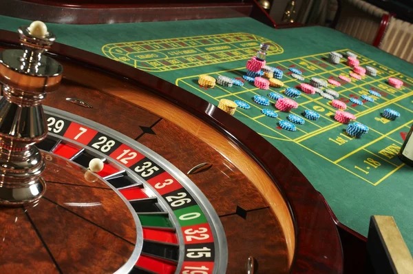 Bigger Bass Bonanza slot interface with reel layout and bet controls on alexsabet88